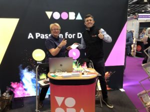 Vooba PIXLIP GO lightbox